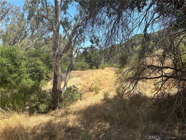 30100 Mulholland, Agoura, CA 91301