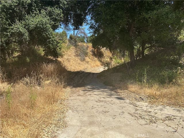 30100 Mulholland, Agoura, CA 91301