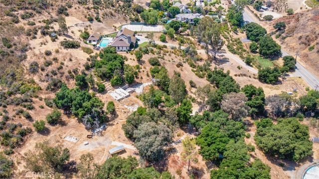 30100 Mulholland, Agoura, CA 91301