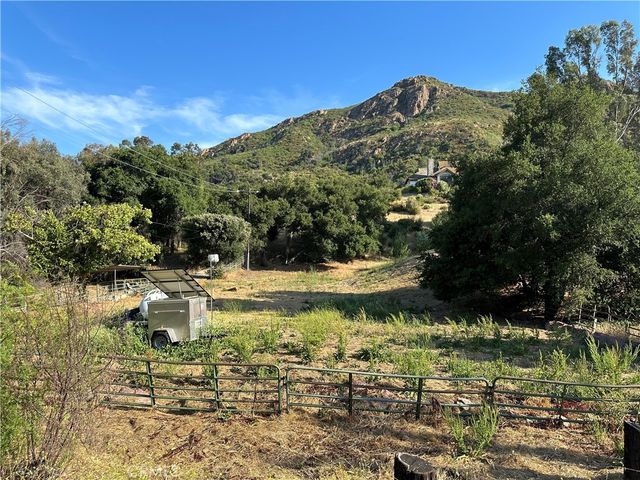 30100 Mulholland, Agoura, CA 91301