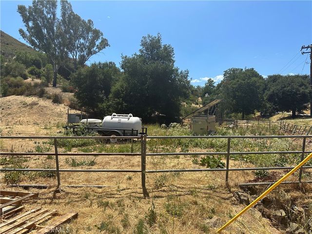 30100 Mulholland, Agoura, CA 91301