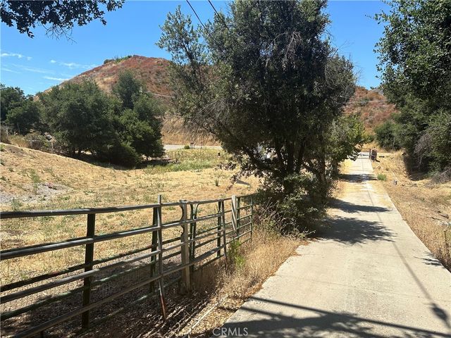 30100 Mulholland, Agoura, CA 91301