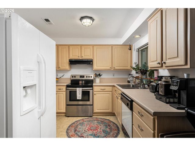5706 Ne 38TH St, Vancouver, WA 98661