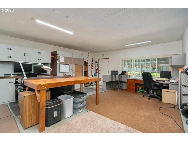 5706 Ne 38TH St, Vancouver, WA 98661