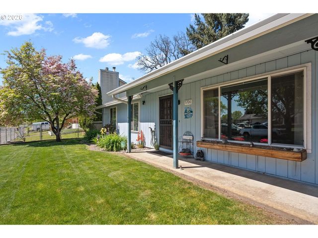 5706 Ne 38TH St, Vancouver, WA 98661