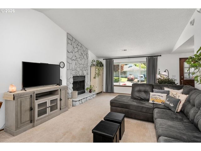 5706 Ne 38TH St, Vancouver, WA 98661
