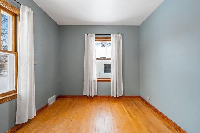 1717 CHURCH STREET, Marinette, WI 54143