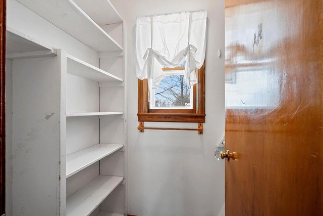 1717 CHURCH STREET, Marinette, WI 54143