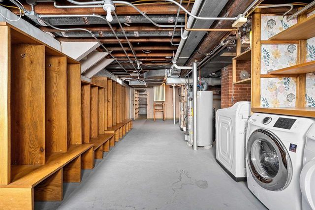 1717 CHURCH STREET, Marinette, WI 54143