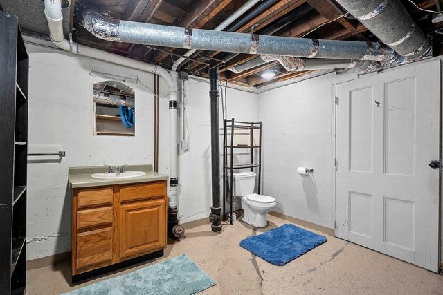 1717 CHURCH STREET, Marinette, WI 54143