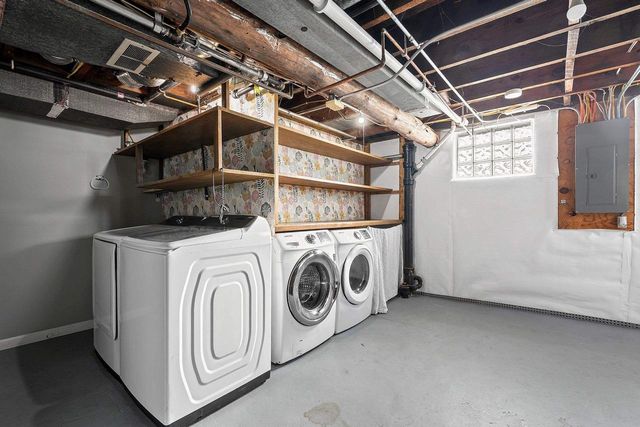 1717 CHURCH STREET, Marinette, WI 54143