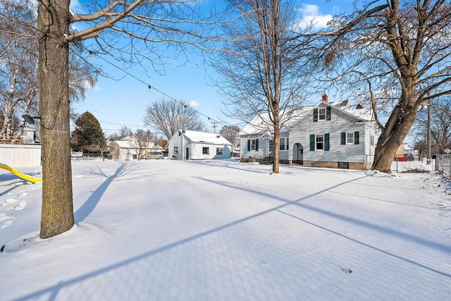 1717 CHURCH STREET, Marinette, WI 54143