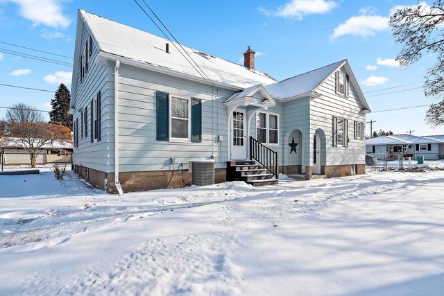 1717 CHURCH STREET, Marinette, WI 54143