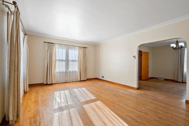 1717 CHURCH STREET, Marinette, WI 54143