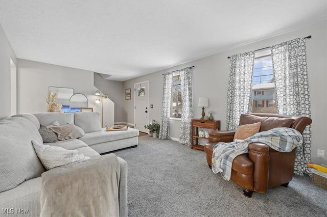 515 Taylor Avenue, Akron, OH 44312