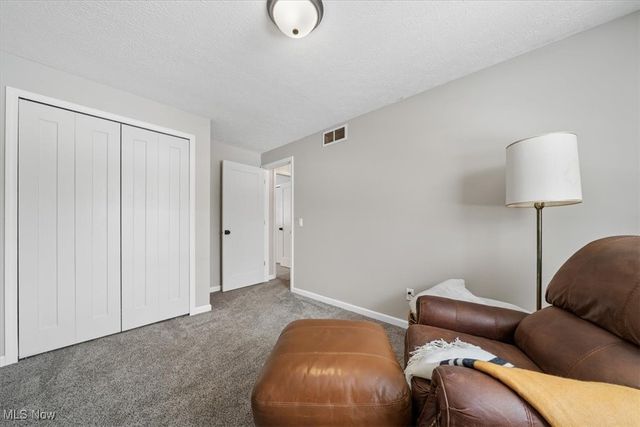 515 Taylor Avenue, Akron, OH 44312