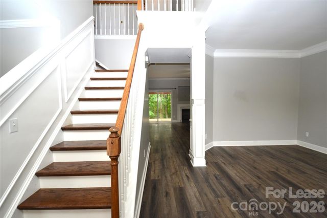5842 Shining Oak Lane, Charlotte, NC 28269