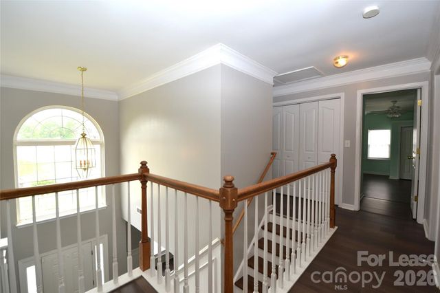 5842 Shining Oak Lane, Charlotte, NC 28269