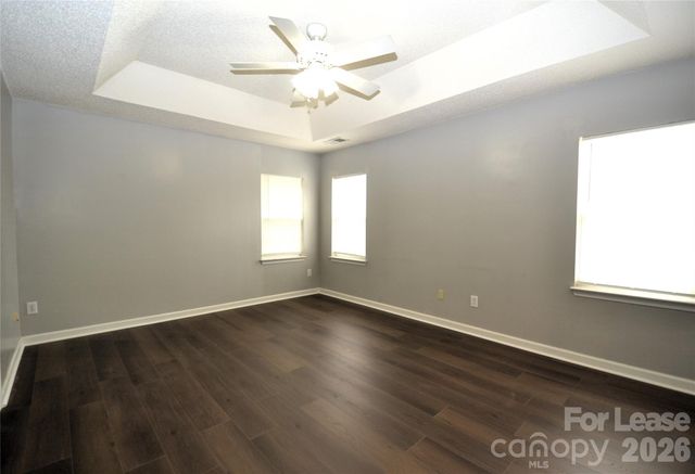 5842 Shining Oak Lane, Charlotte, NC 28269