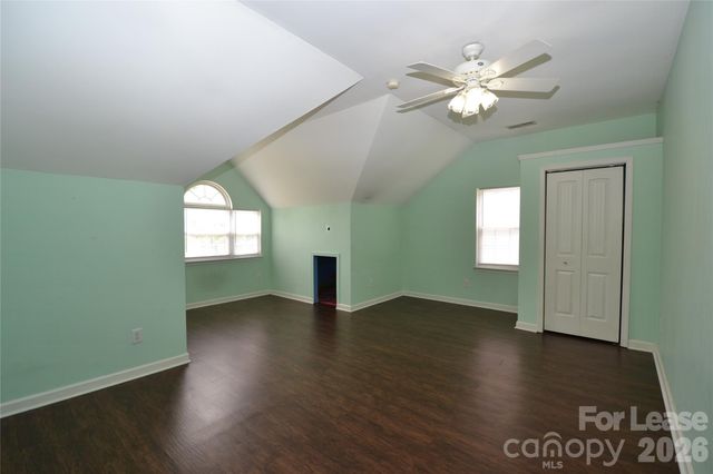 5842 Shining Oak Lane, Charlotte, NC 28269