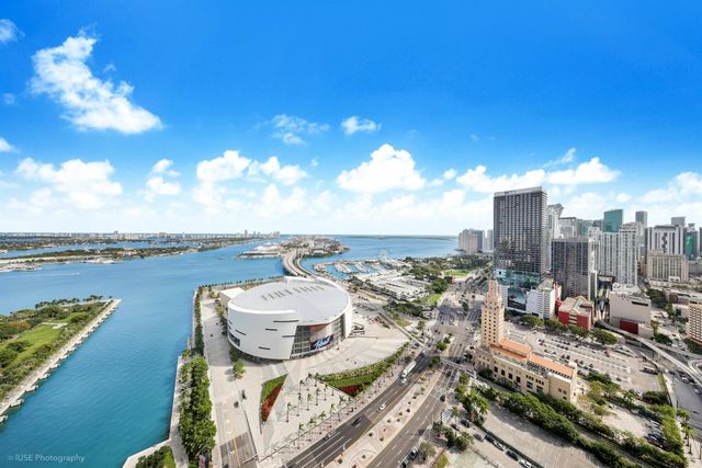 888 Biscayne Boulevard 3702, Miami, FL 33132