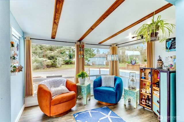 331 Harbor View Loop SE, Ocean Shores, WA 98569