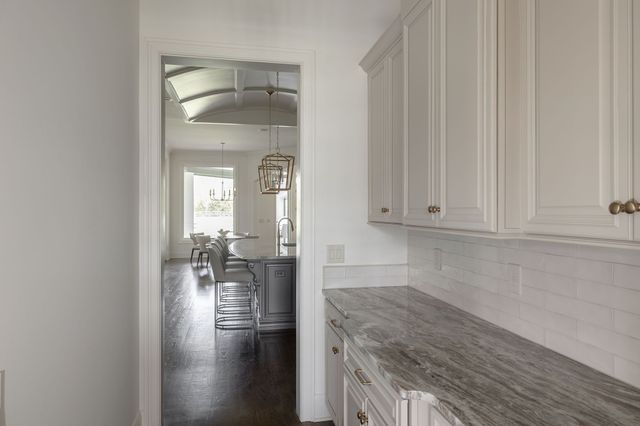 1014 Buena Vista Dr, Franklin, TN 37069