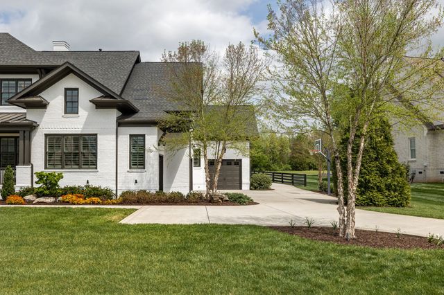 1014 Buena Vista Dr, Franklin, TN 37069