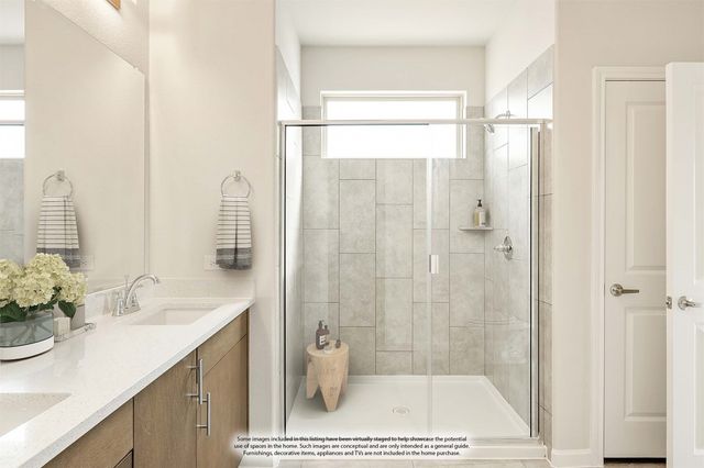 2318 Legacy Oaks Lane, Bedford, TX 76021