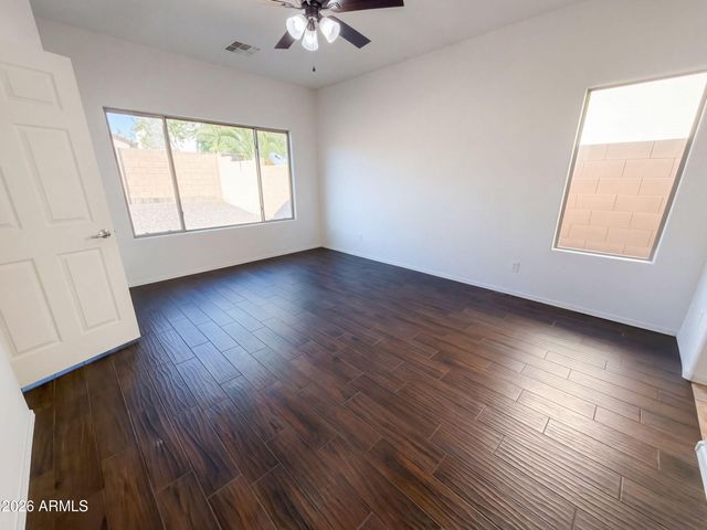 25852 W LYNNE Lane, Buckeye, AZ 85326