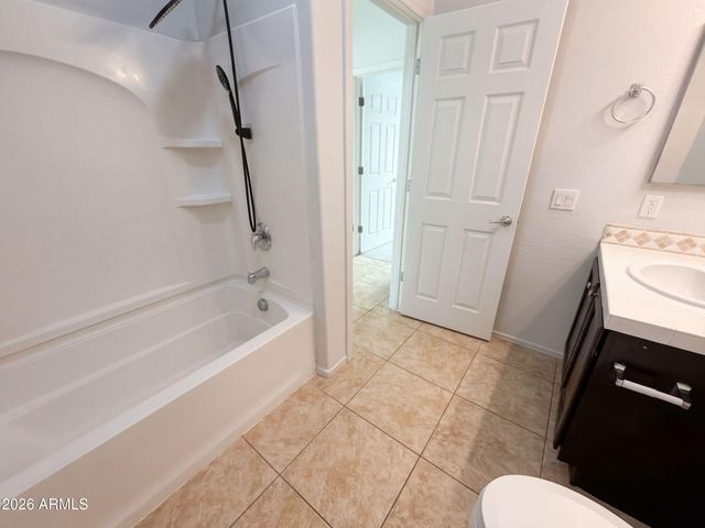 25852 W LYNNE Lane, Buckeye, AZ 85326