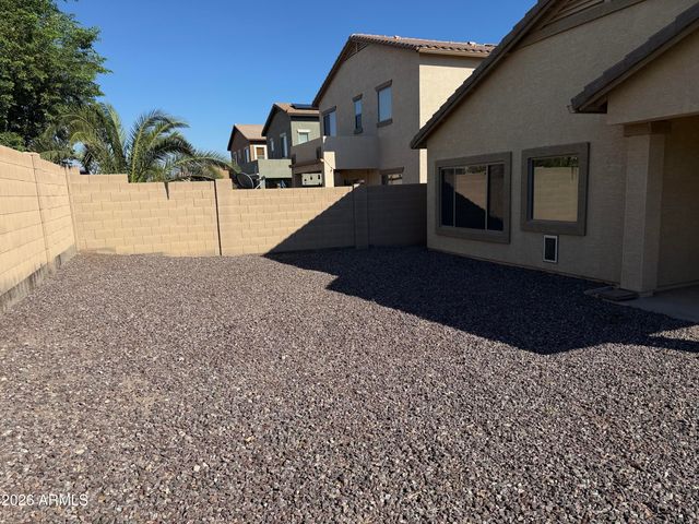 25852 W LYNNE Lane, Buckeye, AZ 85326