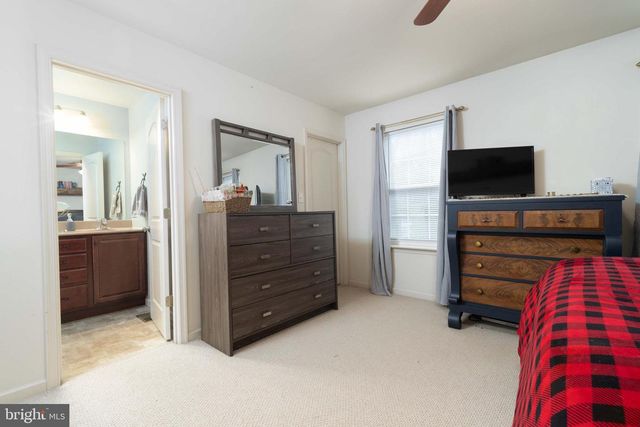 182 OLD SCHOOLHOUSE LANE, Mechanicsburg, PA 17055