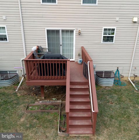 182 OLD SCHOOLHOUSE LANE, Mechanicsburg, PA 17055