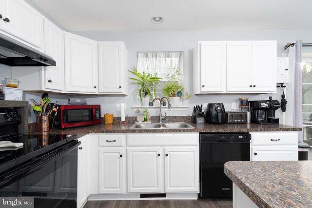 182 OLD SCHOOLHOUSE LANE, Mechanicsburg, PA 17055