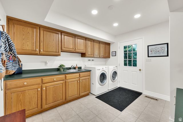 134 W JENNINGS LN, Centerville, UT 84014
