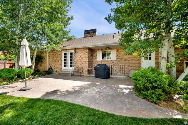 134 W JENNINGS LN, Centerville, UT 84014