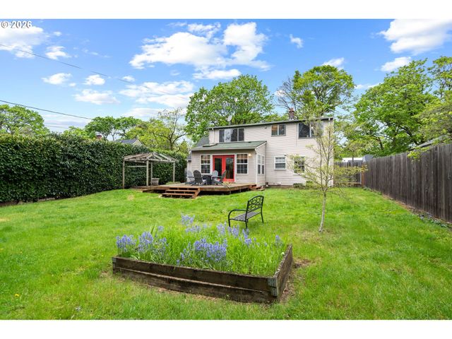 705 Nw 41ST St, Vancouver, WA 98660