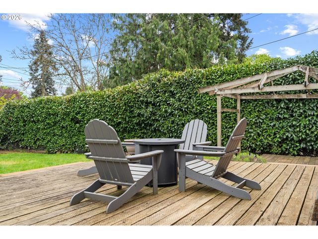 705 Nw 41ST St, Vancouver, WA 98660