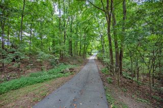 7498 Swift Rd, Greenbrier, TN 37073