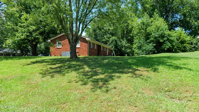 221 Timber Ridge Road, Jonesborough, TN 37659