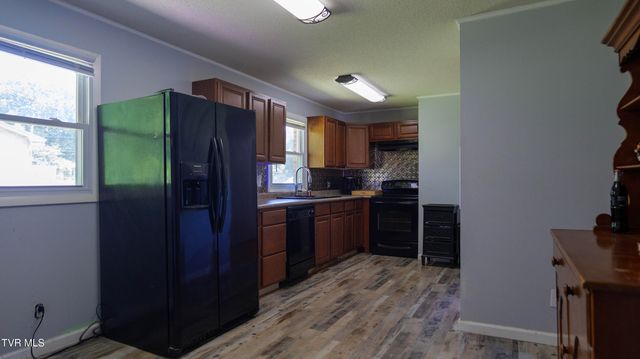 221 Timber Ridge Road, Jonesborough, TN 37659