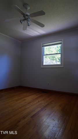 221 Timber Ridge Road, Jonesborough, TN 37659