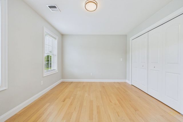 3 Crystal Spring Rd, Mattapoisett, MA 02739