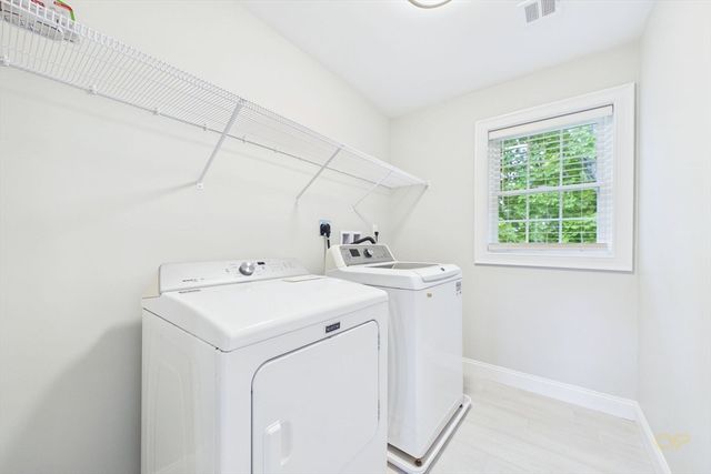3 Crystal Spring Rd, Mattapoisett, MA 02739
