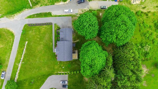 3 Crystal Spring Rd, Mattapoisett, MA 02739