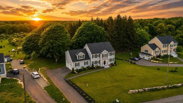 3 Crystal Spring Rd, Mattapoisett, MA 02739