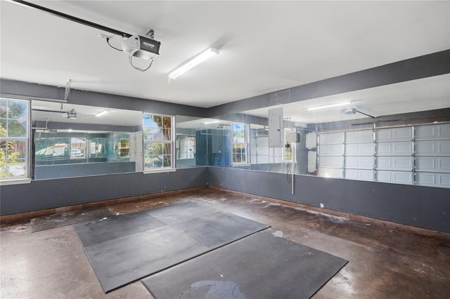 14911 Oxford Way, Houston, TX 77069