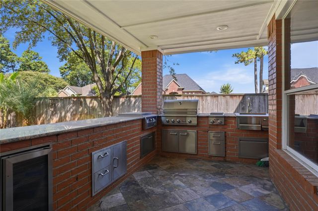 14911 Oxford Way, Houston, TX 77069