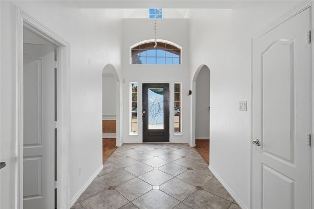 14911 Oxford Way, Houston, TX 77069